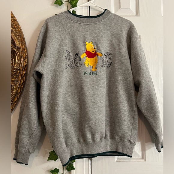 Disney Tops - 90’s Vintage Winnie the Pooh Disney Crewneck